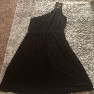 One shoulder dress